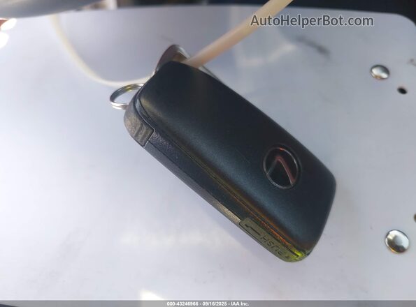 JTHGZ1B23P5062447 2023 LEXUS IS 350 White Widok deski rozdzielczej