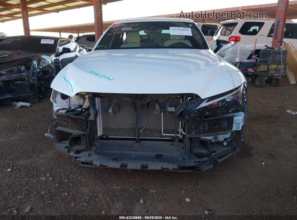JTHGZ1B28N5056950 2022 LEXUS IS 350 White Vista interior trasera