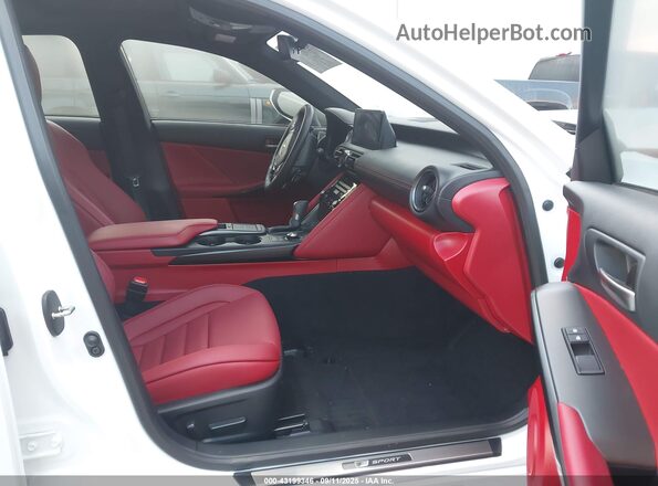 JTHGZ1B28P5067093 2023 LEXUS IS 350 White Widok wnętrza z przodu