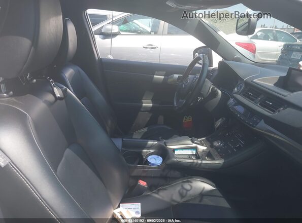 JTHKD5BH8H2283405 2017 LEXUS CT 200H White 