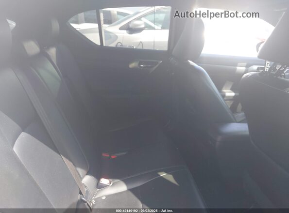 JTHKD5BH8H2283405 2017 LEXUS CT 200H White 