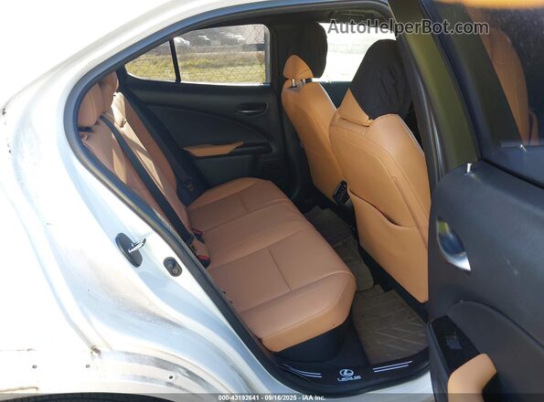 JTHP6JBH0P2132596 2023 LEXUS UX 250H Белый Вид наклейки с VIN-кодом