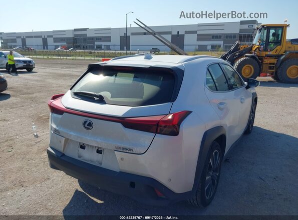 JTHU9JBH3K2000516 2019 LEXUS UX White Rear right