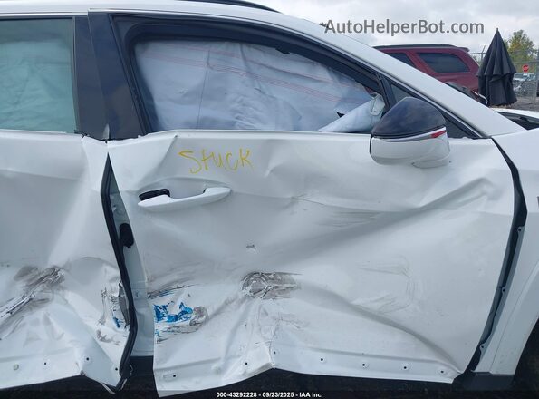JTHUCJDH2S2010694 2025 LEXUS UX 300H White Вид салону спереду