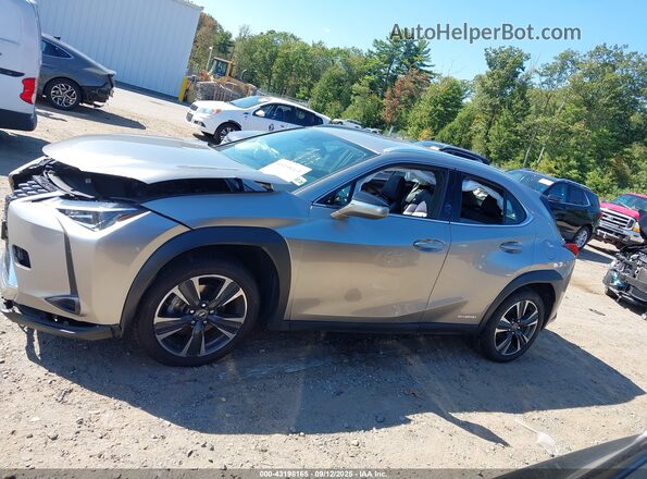 JTHX9JBH4N2055882 2022 LEXUS UX 250H Silver Widok wnętrza z tyłu