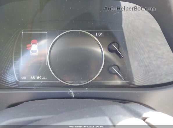 JTHX9JBH4N2055882 2022 LEXUS UX 250H Silver Widok tylnych siedzeń