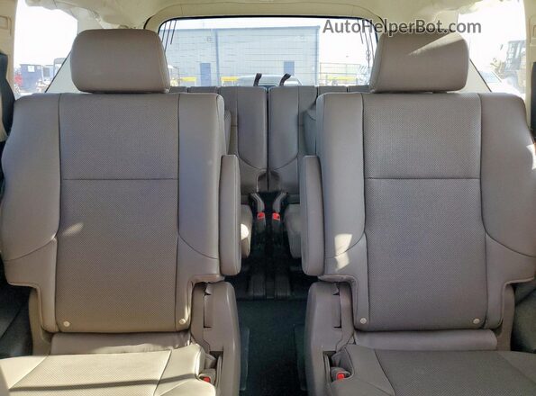 JTJAM7BX2N5322593 2022 LEXUS GX Белый Вид задних сидений