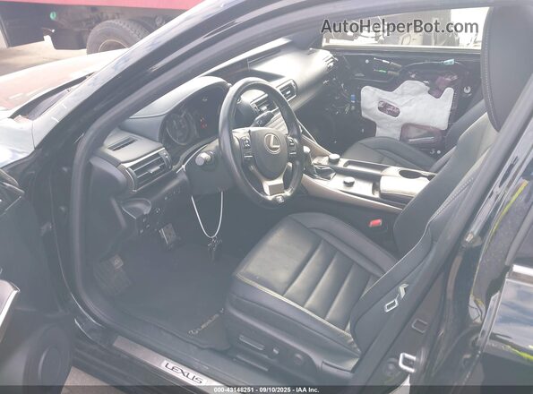 JTJDARBZ1L2163390 2020 LEXUS NX 300 Silver Вид салону спереду