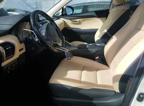 JTJDARDZXM5026297 2021 LEXUS NX White Widok wnętrza z przodu