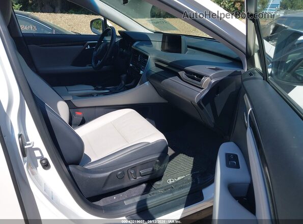 JTJDZKCA6K2017171 2019 LEXUS RX 350L White Widok wnętrza z przodu