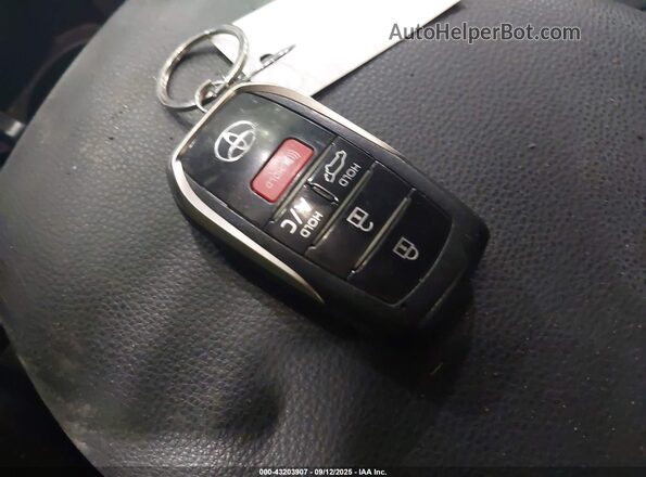 JTMAB3FV8PD116195 2023 TOYOTA RAV4 PRIME Белый Вид панели приборов
