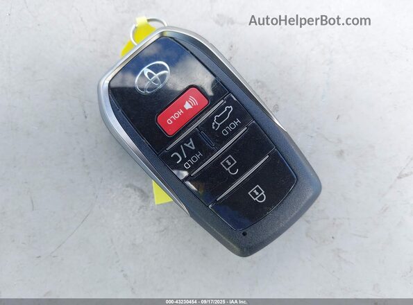 JTMCB3FV2SD235717 2025 TOYOTA RAV4 PLUG-IN HYBRID White წინა პანელის ხედი