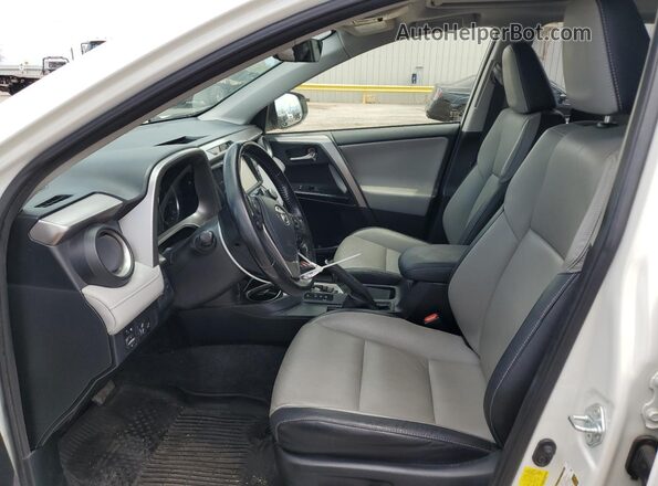 JTMDFREV4JJ728179 2018 TOYOTA LIMITED White Vista interior delantera