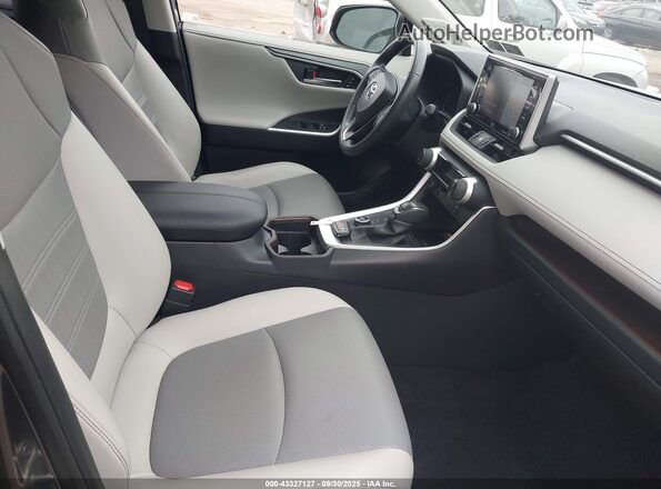 JTMDWRFV8LD537106 2020 TOYOTA LIMITED Серый Вид салона спереди