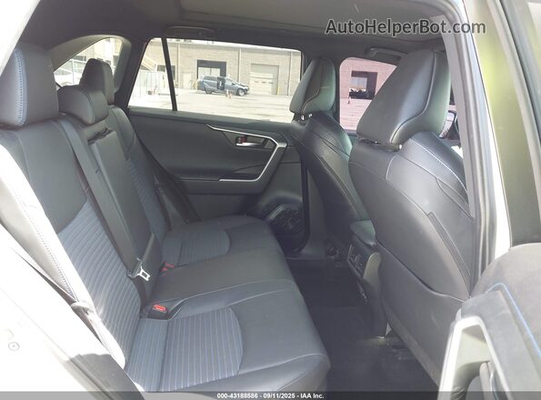 JTME6RFV2PJ035896 2023 TOYOTA RAV4 HYBRID White VIN კოდის სტიკერის ხედი