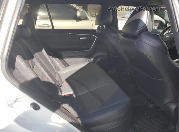 JTMFB3FV6MD070819 2021 TOYOTA RAV4 White Սալոնի հետևի տեսք