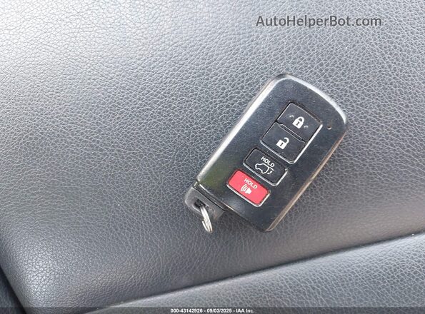 JTMJJREV6JD237581 2018 TOYOTA RAV4 HYBRID Синий Вид панели приборов