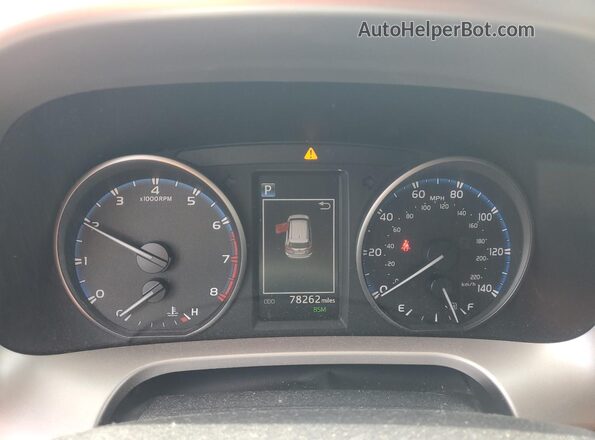 JTMRFREV8JJ188924 2018 TOYOTA RAV4 Белый 