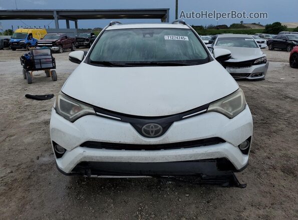 JTMWFREV6JD127282 2018 TOYOTA RAV4 White 