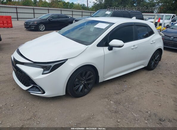 JTNC4MBE4R3215681 2024 TOYOTA LL White Przód lewy
