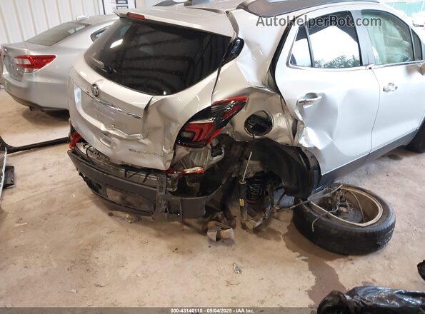 KL4CJASB0LB014448 2020 BUICK ENCORE Серебряный Вид спереди