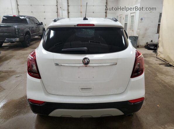 KL4CJASB9LB009121 2020 BUICK ENCORE White Հետևի տեսք