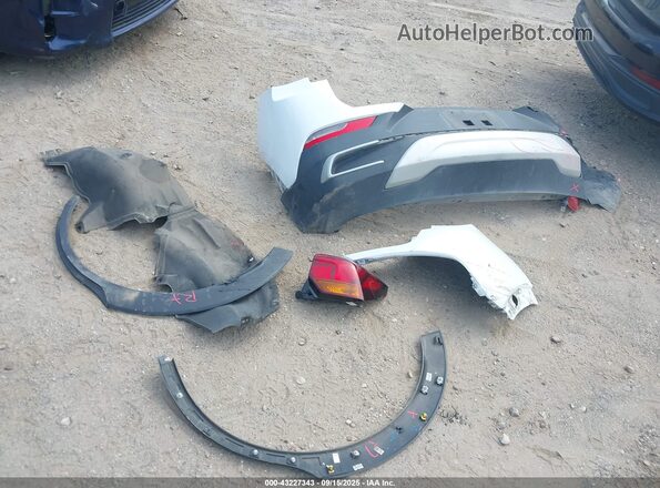 KL4MMBS22MB040827 2021 BUICK ENCORE White Vista del cuadro de instrumentos
