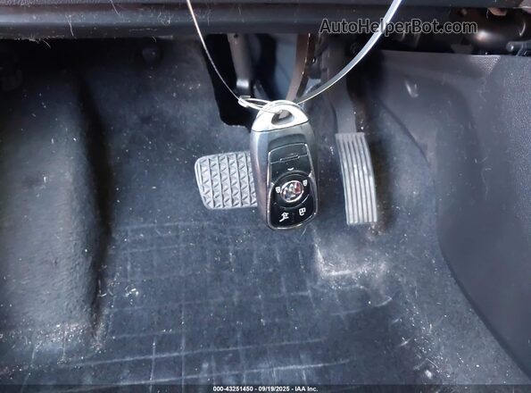 KL4MMDS20MB057217 2021 BUICK ENCORE Gray Dashboard view