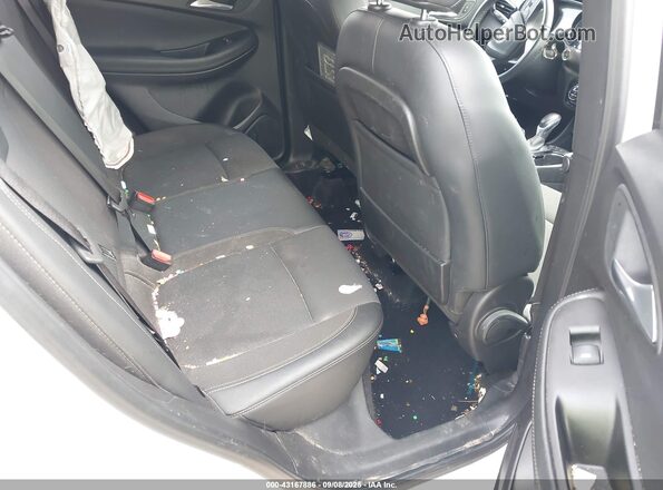 KL4MMDS2XMB063171 2021 BUICK ENCORE White VIN կոդի պիտակի տեսք