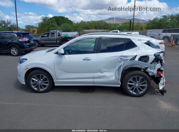 KL4MMDSL0MB177947 2021 BUICK ENCORE White Vista interior de 360 grados