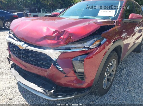 KL77LHE29RC159011 2024 CHEVROLET TRAX Red Widok z przodu