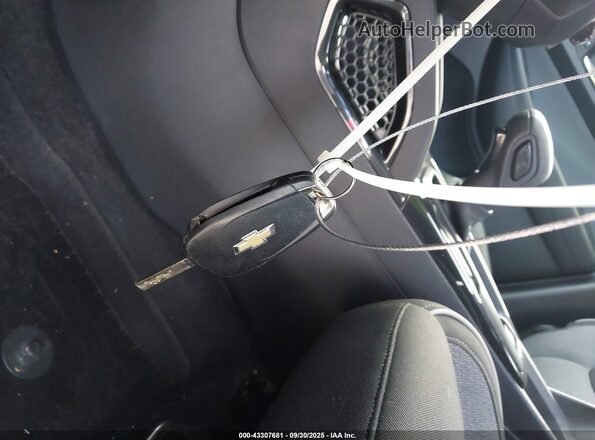 KL79MMS26MB000142 2021 CHEVROLET TRAILBLAZER Gray Widok deski rozdzielczej