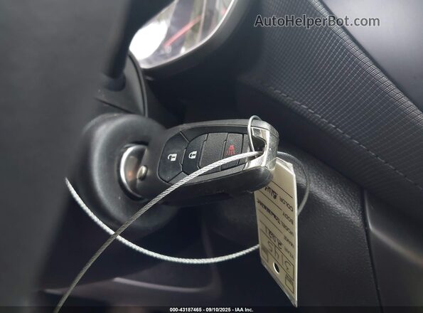 KL79MNSL9MB030508 2021 CHEVROLET TRAILBLAZER Blue Vista del salpicadero