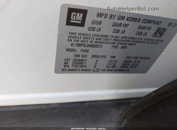 KL79MPSL0NB069274 2022 CHEVROLET TRAILBLAZER White Vista del compartimento del motor