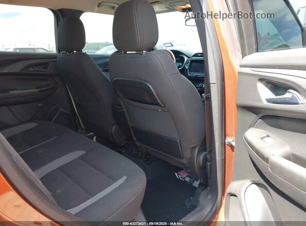 KL79MPSL6MB067933 2021 CHEVROLET TRAILBLAZER Orange VIN sticker view