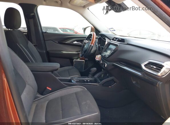 KL79MPSL6MB067933 2021 CHEVROLET TRAILBLAZER Orange Front interior view