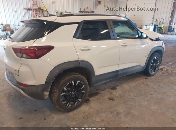 KL79MRSLXPB030125 2023 CHEVROLET TRAILBLAZER White Tył prawy
