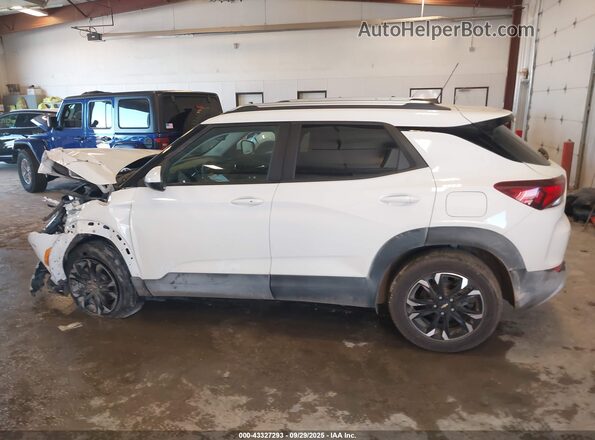 KL79MRSLXPB030125 2023 CHEVROLET TRAILBLAZER White Widok wnętrza 360 stopni
