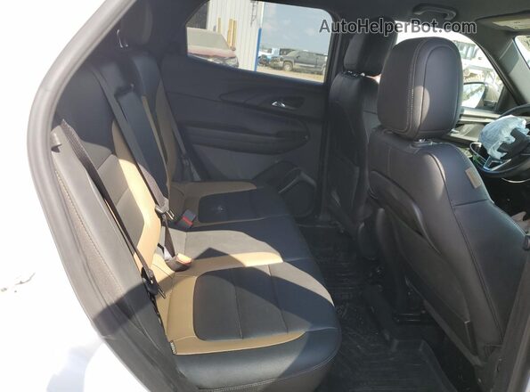 KL79MVSLXMB038696 2021 CHEVROLET TRAILBLAZER White Rear interior view