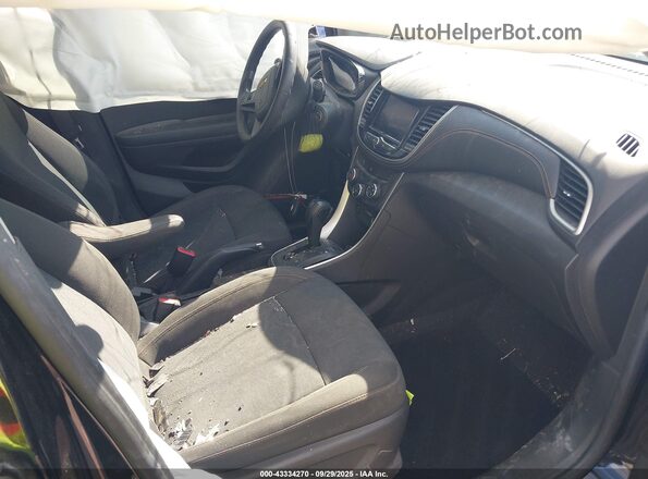 KL7CJKSB1MB314784 2021 CHEVROLET TRAX Black Front interior view