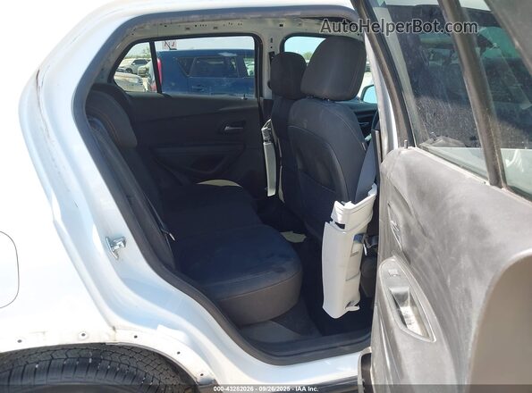 KL7CJKSBXLB058806 2020 CHEVROLET TRAX White VIN კოდის სტიკერის ხედი