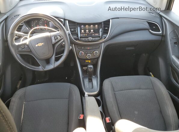 KL7CJKSBXMB326948 2021 CHEVROLET TRAX Silver Առջևի վահանակի տեսք