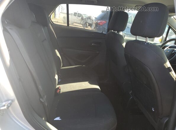 KL7CJKSBXMB326948 2021 CHEVROLET TRAX Silver Հետևի նստատեղերի տեսք