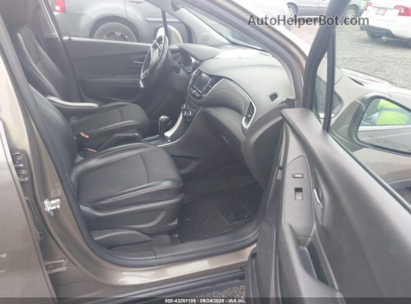 KL7CJLSB4LB354281 2020 CHEVROLET TRAX Brown Вид салону спереду