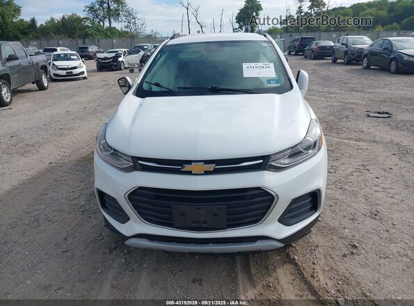 KL7CJLSB5JB537797 2018 CHEVROLET TRAX White 