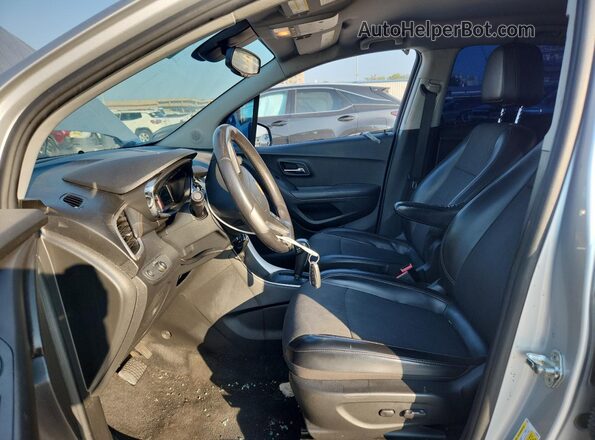 KL7CJLSB9JB676749 2018 CHEVROLET TRAX Gray 