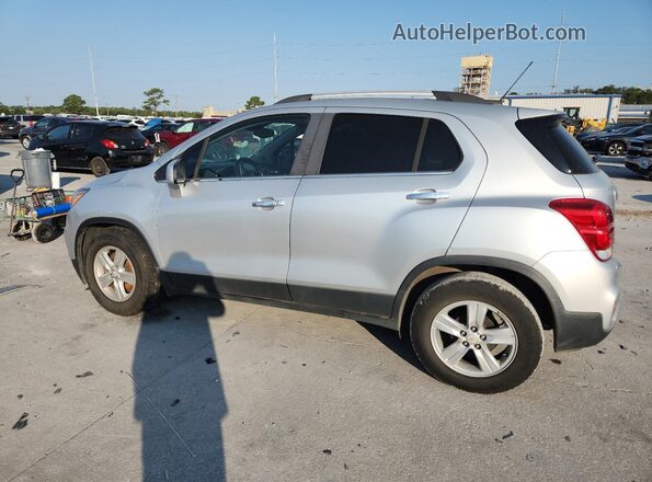 KL7CJLSB9JB676749 2018 CHEVROLET TRAX Gray 