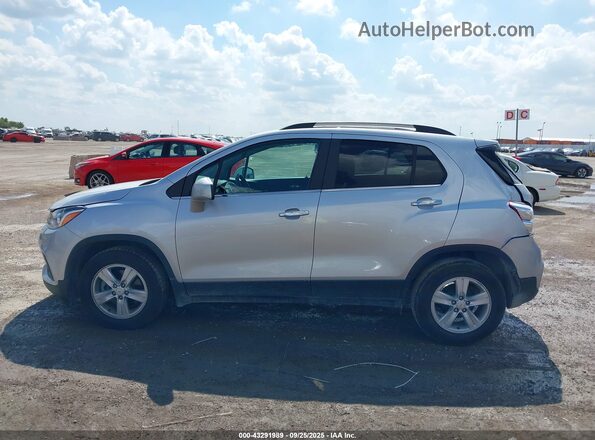 KL7CJLSB9LB040450 2020 CHEVROLET TRAX Silver Vista interior de 360 grados