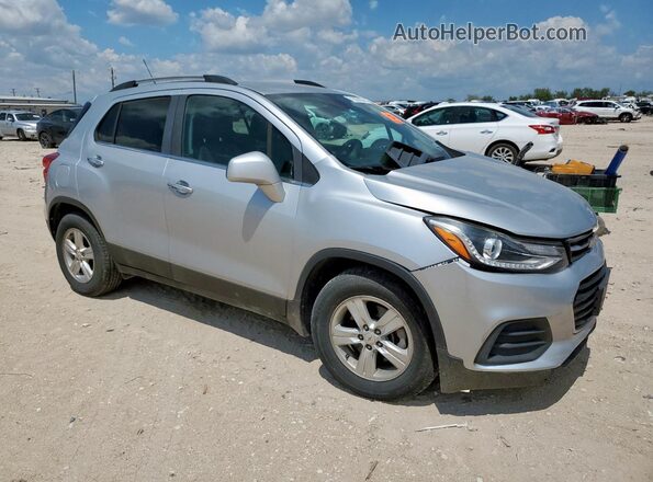 KL7CJLSBXJB506920 2018 CHEVROLET TRAX Silver 