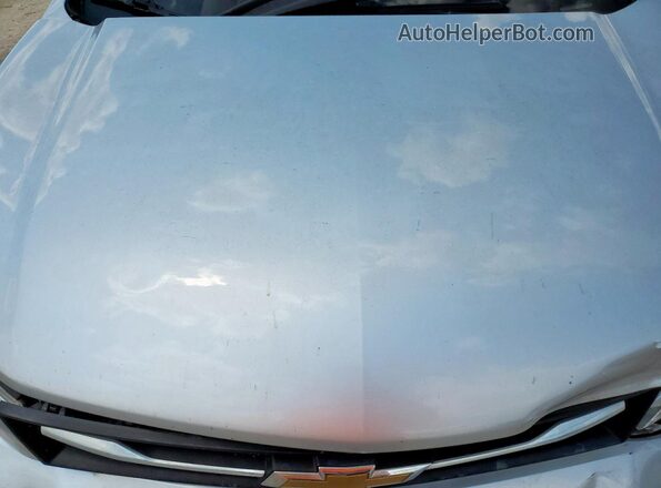 KL7CJLSBXJB506920 2018 CHEVROLET TRAX Silver 